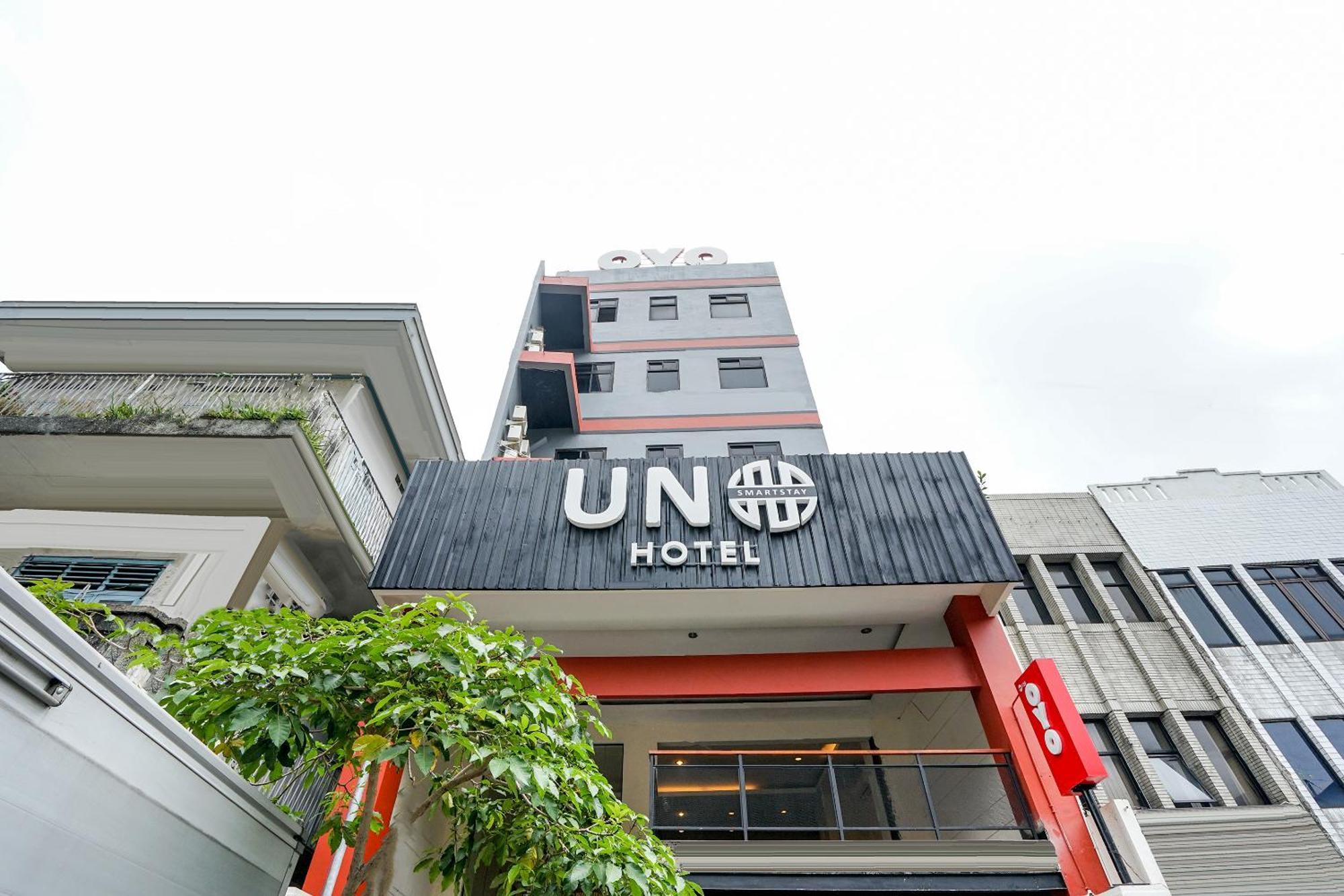 Hotel O Genteng Near Genteng Market Formerly Uno Hotel 泗水 外观 照片